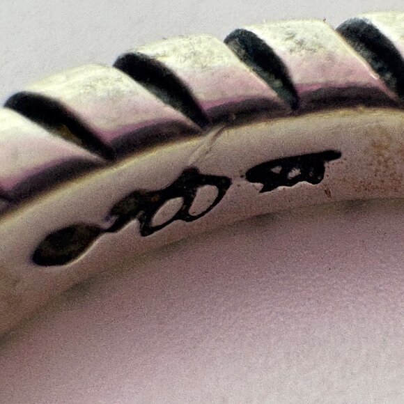 VTG Solid Sterling SIlver 925 Twist Design Half Round Band Ring Size 6 - Picture 9 of 11